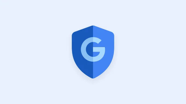 中心が「G」の形に切り抜かれた青色のツートーンカラーの盾。